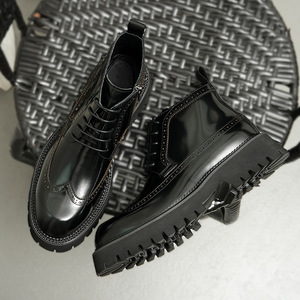 Botas brogue altas de cuero grabado de estilo inglés para hombre con suela gruesa brillante para negocios y ropa casual - Product Image 6