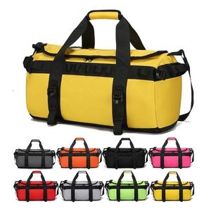 Vente en Gros <span class=keywords><strong>Sac</strong></span> de Voyage Polochon Étanche <span class=keywords><strong>The</strong></span> <span class=keywords><strong>North</strong></span> <span class=keywords><strong>Face</strong></span> <span class=keywords><strong>Sac</strong></span> <span class=keywords><strong>à</strong></span> Dos Sacs <span class=keywords><strong>à</strong></span> <span class=keywords><strong>Main</strong></span> Logo Personnalisé Grande Capacité 35L <span class=keywords><strong>Sac</strong></span> de Sport de Gym - Product Image 1