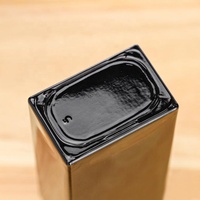 Bouteille de parfum en verre de luxe de 30ml 50ml 100ml Bouteilles de pulvérisation rectangulaires noires brillantes pour l'emballage cosmétique
