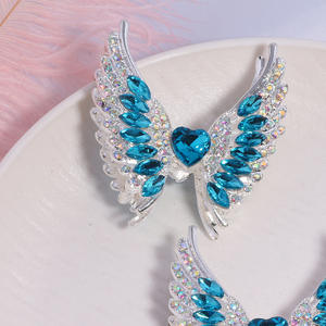 2025 New Arrival 3D Love Wing Pendant <b>Glitter</b> Rhinestone DIY <b>Pen</b> Beads Silver/Gold Plated Colorful Metal Alloy Necklace - Product Image 4