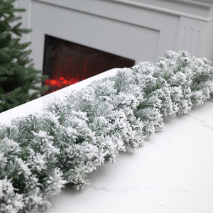 Christmas <b>Tree</b> Flocking Rattan 2.7 Meters Snowflake Wreath European Style Mall Hotel Window Scene Decoration - Product Image 2