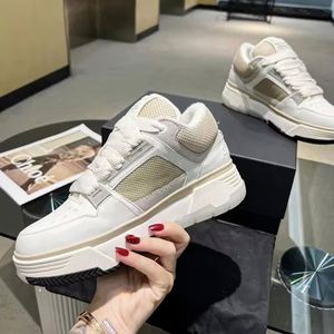 Chaussures de luxe de haute qualité, nouvelles, de créateur, noires et blanches, chaussures décontractées en cuir et caoutchouc pour hommes, baskets de créateur, chaussures Amiry pour hommes - Product Image 5