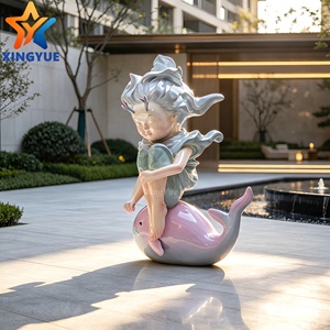 Escultura Personalizada de Gran Tamaño en Fibra de Vidrio de Chica <span class=keywords><strong>con</strong></span> Cuernos de Ciervo y <span class=keywords><strong>Ballena</strong></span> para Vestíbulo de Hotel e Instalación Artística en Atrios Comerciales - Product Image 3
