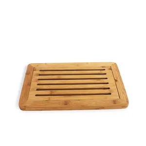 eco-friend material Rectangle bamboo Slotted bread breakfast cutting board loaf slicer with Crumb catcher picnic serving tray