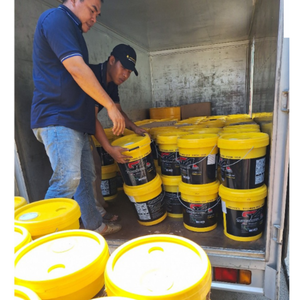 Optimized VIET NAM SOURCE Racing <b>Engine</b> Lubricants for High-Speed Performance Variety Quantities Automotive Use Vietnam Origin - Product Image 5