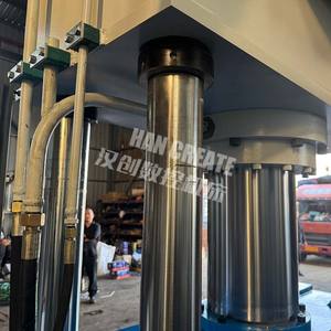 מכבש הידראולי בעל ארבע עמודות לעומק 4, בקיבולת 200, 250, 300, 400, 500, 600, 800, 1000, 1500 טון, לייצור סירים - Product Image 3