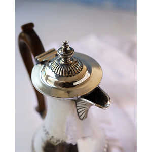 Teiera in Bakelite Sheffield con Manico, Serie Chocolate Pot, di Gabriella P. con Spedizione Manuale - Product Image 4