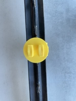 Aisladores de Plástico para Cercas Eléctricas/Accesorios para Cercas Eléctricas, Aislador Extendido de Plástico con Clip para Poste en T