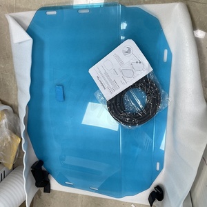 Para <span class=keywords><strong>Can</strong></span> <span class=keywords><strong>Am</strong></span> Canam <span class=keywords><strong>Maverick</strong></span> X3 <span class=keywords><strong>X</strong></span> DS <span class=keywords><strong>RC</strong></span> MAX MR 900 RS <span class=keywords><strong>Turbo</strong></span> R UTV piezas marco del cuerpo parabrisas ventilado cubierta de protección contra el viento parabrisas - Product Image 3