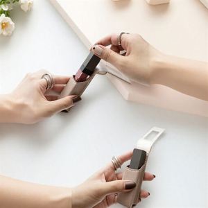 Étui à rouge à lèvres portable avec miroir, porte-clés en cuir fin, étui à gloss, support pour baume à lèvres pour sac à main et trousse de toilette de voyage - Product Image 2