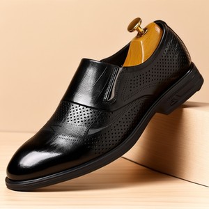 Nouvelles chaussures pour hommes - Chaussures décontractées et professionnelles britanniques en cuir pleine fleur texturé, style monobloc, tendance et polyvalentes - Product Image 5