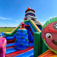 Château gonflable de patrouille canine de qualité commerciale, matériau PVC 0,55 mm, capacité 500 kg, souffleur inclus, installation facile, garantie 3 ans, extérieur