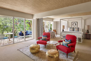 Suite de chambre et salon sur mesure en bois de chêne laqué, design contemporain et antique, pour hôtels, hôtellerie et appartements commerciaux - Product Image 5