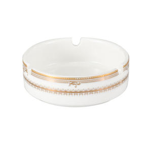 Cenicero de Cerámica Blanco con Borde Dorado, Tamaño Estándar para Hoteles, Bares, Restaurantes, Servicio de Recepción - Product Image 5