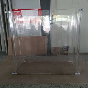 Acuario Transparente Cuadrado Moderno de Acrílico TOMATO INC, Tecnología Sin Costuras, 500L de Volumen, Uso en Interiores, Exhibición de Peces Dorados, 10W de Potencia - Product Image 1