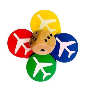 Juego de mesa de fichas de madera <span class=keywords><strong>Ludo</strong></span>, Juego de piezas de ajedrez de madera maciza con dados para niños que juegan adultos, Tiempo de matar - Product Image 1