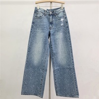 Ensemble deux pièces décontracté OUDINA pour femme : veste courte ornée de strass et jean taille haute ample en denim