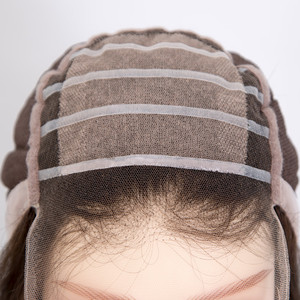 Premie entièrement attaché à la main haut en soie couleur brune naturelle perruques médicales de cheveux humains européens vierges bruts - Product Image 6