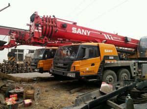 Grúas sobre Camión Sany QY50 de 50 Toneladas Usadas, Bien Mantenidas, Año 2021, Piezas Originales, Funcionamiento Fluido para Trabajos en Sitio - Product Image 4
