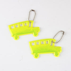 Porte-clés réfléchissant personnalisé en PVC pour bus, forme étoile et flocon, pendentif de sac, décoration, sécurité nocturne - Product Image 3