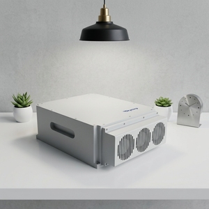 Raycus Q-Switched Pulsed Fiber Laser 20W 30W 50W High Peak Power Fiber Laser Source for Metal Engraving Marking Machine - Product Image 1