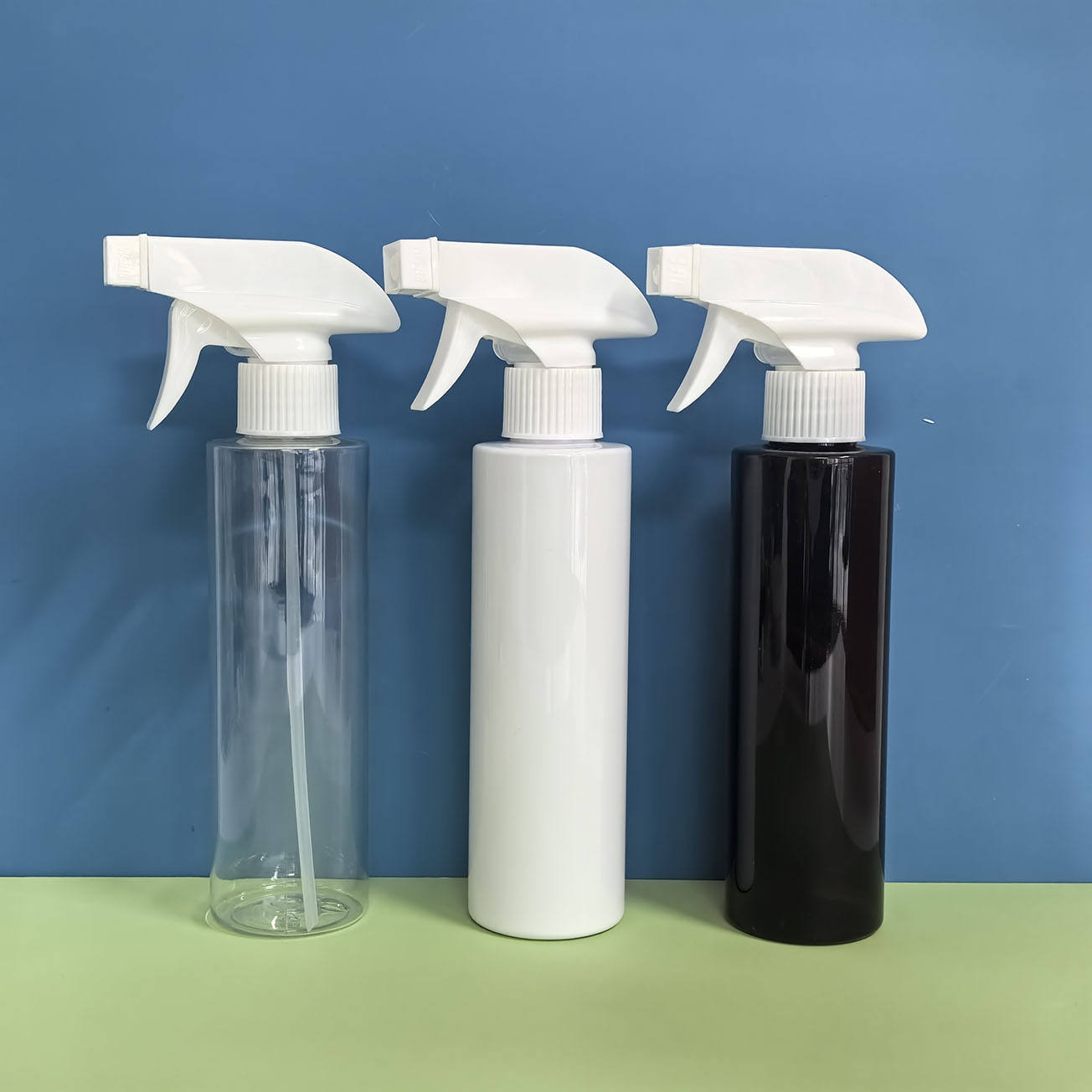 ดำ, แดง, ม่วง ฯลฯ