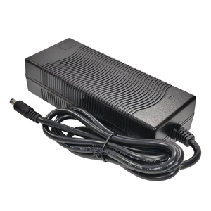 Cargador de Batería de Litio Ternaria de 33.6V 2.5A con Certificación UL1310 para Scooters Eléctricos de 36V/Bicicletas Eléctricas/Bicicletas de Equilibrio - Product Image 2