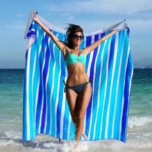 वैयक्तिकृत माइक्रोफाइबर स्क्वायर बीच तौलिए त्वरित सूखी रेत प्रूफ स्विमिंग बीच तौलिया ड्रॉस्ट्रिंग बैग रेत रहित समुद्र तट तौलिया के साथ