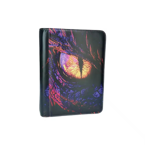 Album de collection de cartes à collectionner en cuir PU à 9 pochettes avec logo personnalisé, poche à chargement latéral pour cartes de baseball et classeur de cartes - Product Image 1