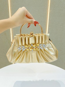 Bolso de noche estilo old money 2026 con pedrería y diseño fruncido para mujer, cartera de mano de PU suave con cierre de beso, <span class=keywords><strong>clutch</strong></span> de lujo para fiesta - Product Image 1