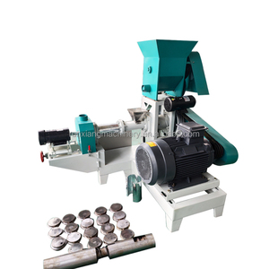 Machine automatique industrielle pour la fabrication d'aliments pour animaux de compagnie (chats et chiens), extrudeuse de nourriture sèche de petite taille, machine à fabriquer des granulés flottants - Product Image 5