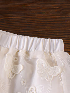 Conjunto de Dos Piezas para Niñas, Estilo Veraniego, Dulce Bordado de Mariposa, Chaleco de Algodón Color Albaricoque y Pantalones Cortos, Traje Infantil - Product Image 6