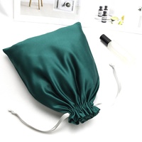 Sac en satin vert personnalisable avec cordon de serrage pour lingerie, vente en gros OEM, promotion, emballage pour extensions de cheveux et perruques, pochette anti-poussière en soie