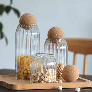 Barattolo di vetro a righe ermetico Trio con coperchi a sfera in sughero perfetto per l'organizzazione di spezie e prodotti secchi - Product Image 4
