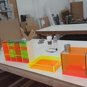 Factory Custom Eco-Friendly PMMA Acrylic Display <b>Box</b> Pedestal Riser Various Colors for Garments Party Column <b>Shelf</b> - Product Image 3