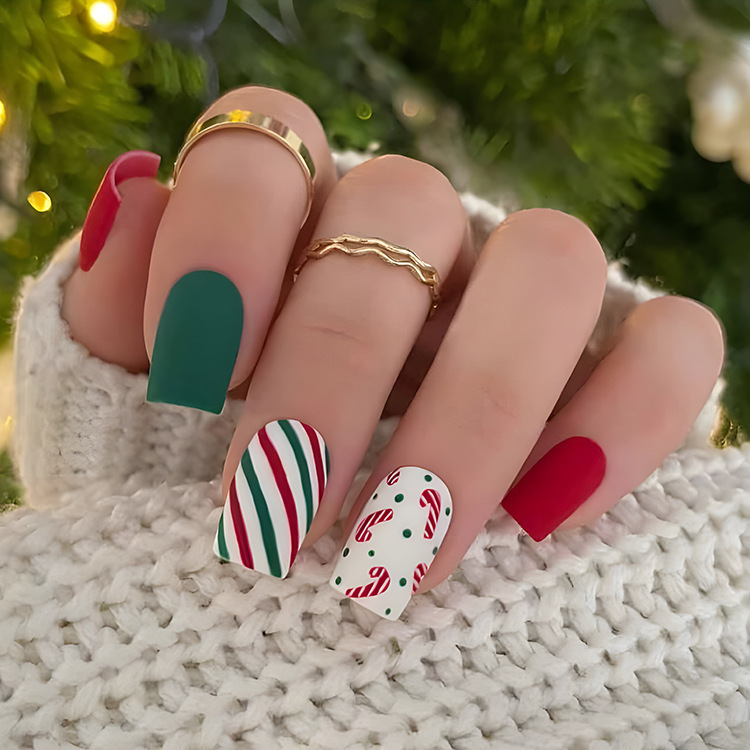 Arte de uñas navideño