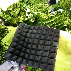 Maceta Vertical Colgante de Fieltro para Jardín, Diseño de Bolsa Profunda - Product Image 2