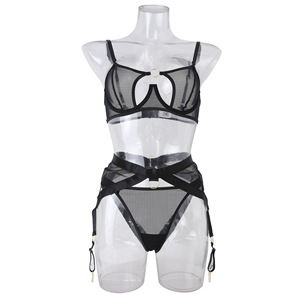 Ensemble de lingerie sexy en maille ajourée confortable pour femmes, style européen et américain, avec soutien-gorge et culotte, ensemble trois pièces amusant - Product Image 6