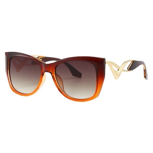 Gafas de Sol Modernas y Elegantes para Mujer, Estilo Ojo de Gato, Gafas de Sol de Diseñador de Marca para Hombre, Gafas de Sol Vintage - Product Image 3