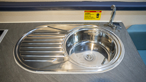 En stock, livraison rapide : Caravanes, remorques de voyage, camping-cars avec salle de bain et <span class=keywords><strong>douche</strong></span> - Product Image 5