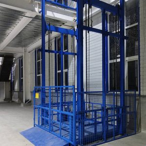 Customized 1-5Tons Hydraulic Steel Vertical Freight Elevator Cargo <strong>Lift</strong> with Chain Sling New CE EU Certification for Hotels - Product Image 2