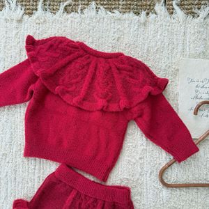 2025 Fashion Autumn and Winter Christmas Red Baby Girl Suit Round Neck Sweater <strong>Ruffle</strong> Top + <strong>Ruffle</strong> <strong>Shorts</strong> 2 Pieces Set - Product Image 2