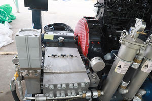 Macchina 20000 a getto d'acqua ad alta pressione <span class=keywords><strong>psi</strong></span> a motore Diesel per la pulizia di fognature e tubi - Product Image 2