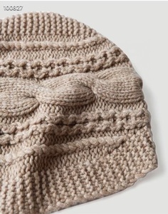 Cappello invernale da donna lavorato a mano Lday <span class=keywords><strong>Beanie</strong></span> a fiori intrecciati con Texture 100% in Cashmere - Product Image 6
