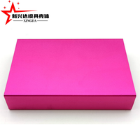 Boîtier en aluminium extrudé anodisé fuchsia à surface lisse pour l'assemblage de modules de circuits imprimés électroniques
