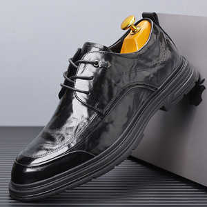 Chaussures habillées en cuir pour hommes, noires, à lacets, style Oxford britannique, pour le bureau et le travail, automne-hiver, tailles adultes 40 41 42 43 44 45 - Product Image 1