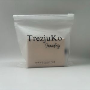 ถุงซิปล็อค PE แบบสี่เหลี่ยมพิมพ์ลายตามสั่ง ย่อยสลายได้ทางชีวภาพ สำหรับบรรจุภัณฑ์เสื้อผ้า รองเท้า ถุงเท้า ของขวัญ พร้อมโลโก้ใสแบบฝ้า - Product Image 5