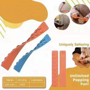 Jouet pikachip anti-stress, dessin animé, <span class=keywords><strong>ventouse</strong></span>, carré, feuille de Silicone, quadricoo, souple - Product Image 5