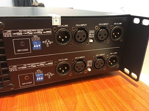 Amplificateur de puissance audio professionnel de classe D à 4 canaux pour système de sonorisation de concert en direct Hy-fx430a1 Live Power - Product Image 4