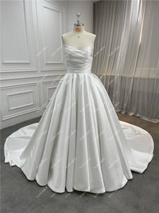 क्लासिक दुल्हन शादी के गाउन स्ट्रैपलेस लेट्स बोइस तरह के कपड़े के साथ सैटिन शादी की पोशाक - Product Image 2